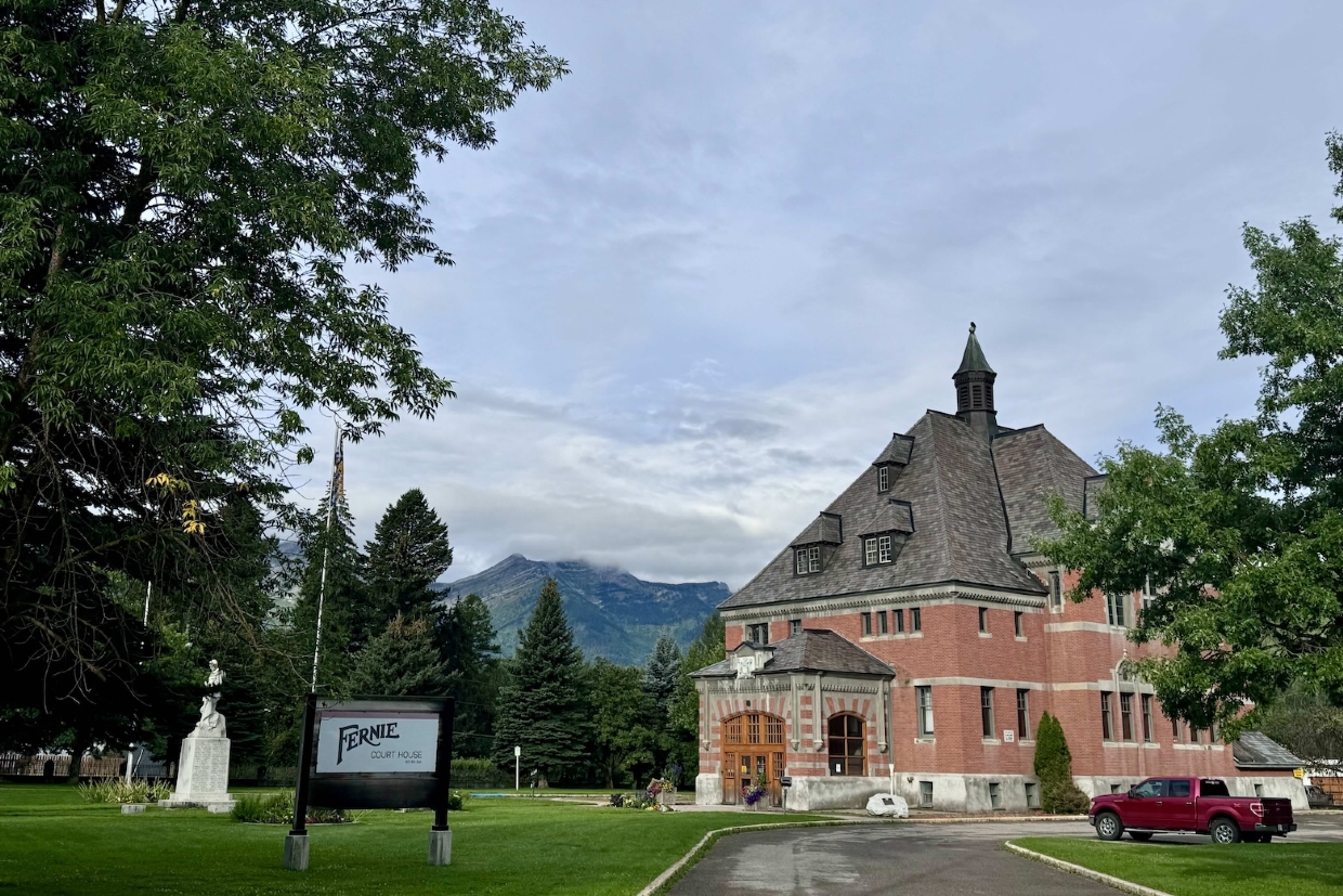 The Fernie Courthouse, looking Southwest. 8.42am, Thursday, August 14th, 2025.