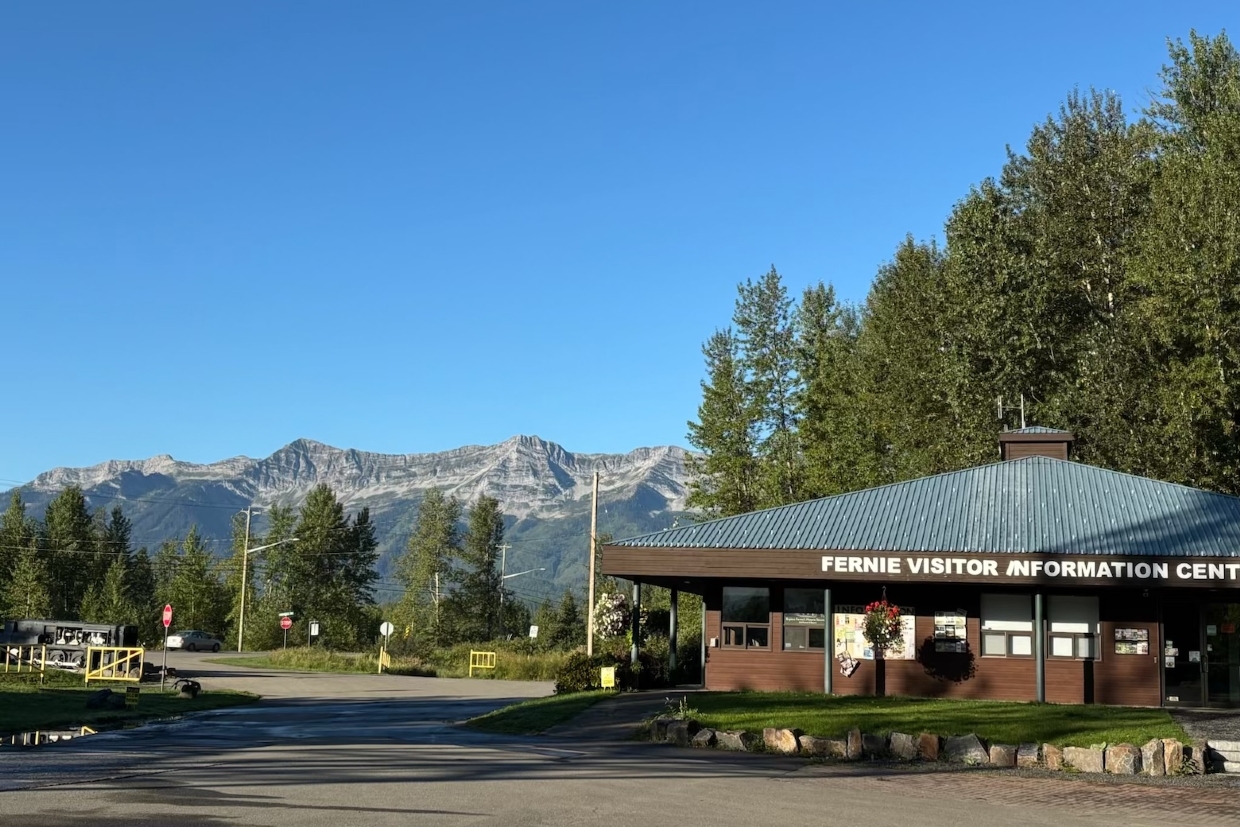 Looking Southwest from the Visitor Information Centre.. Thursday, August 21st, 2025.
