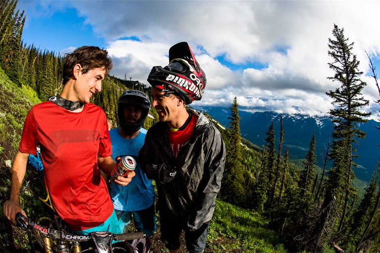 Riders on Dirt Diggler Trail in Fernie