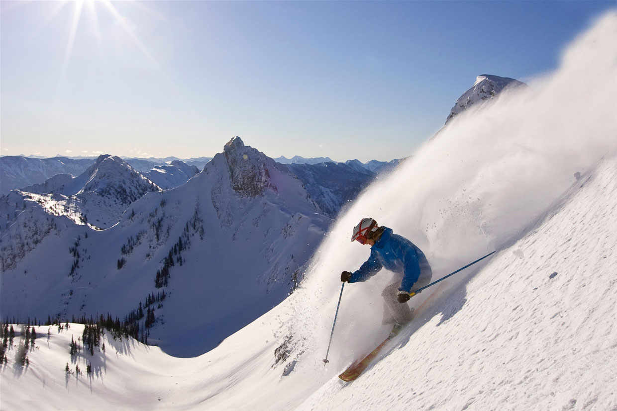 Spring skiing at Island Lake Catskiing