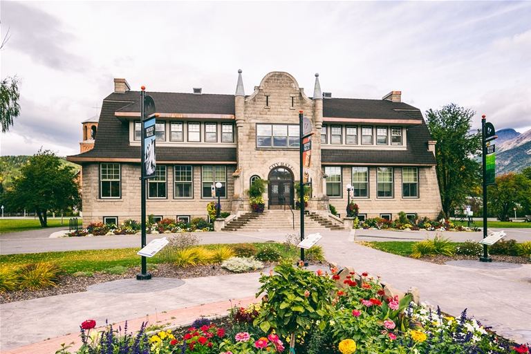 City Hall Iconic View