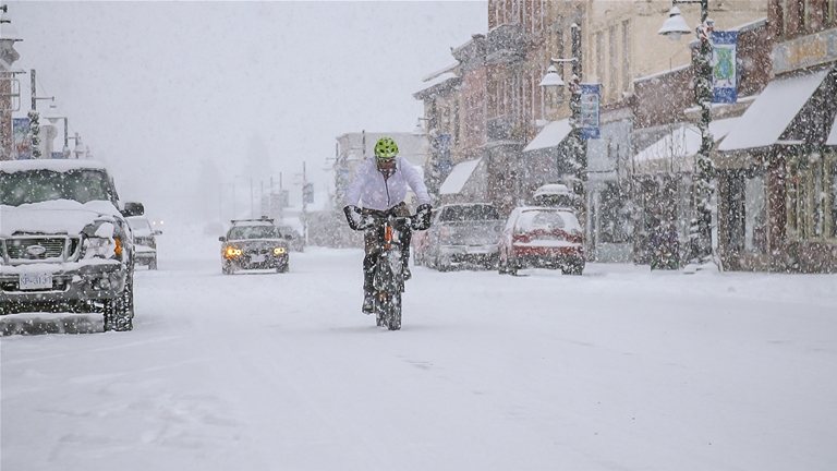 Fatbiking in Fernie