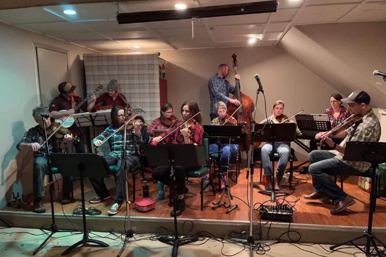 Second Fiddle String Jam