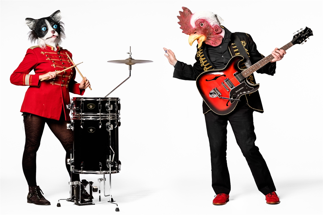 Kitty and The Rooster