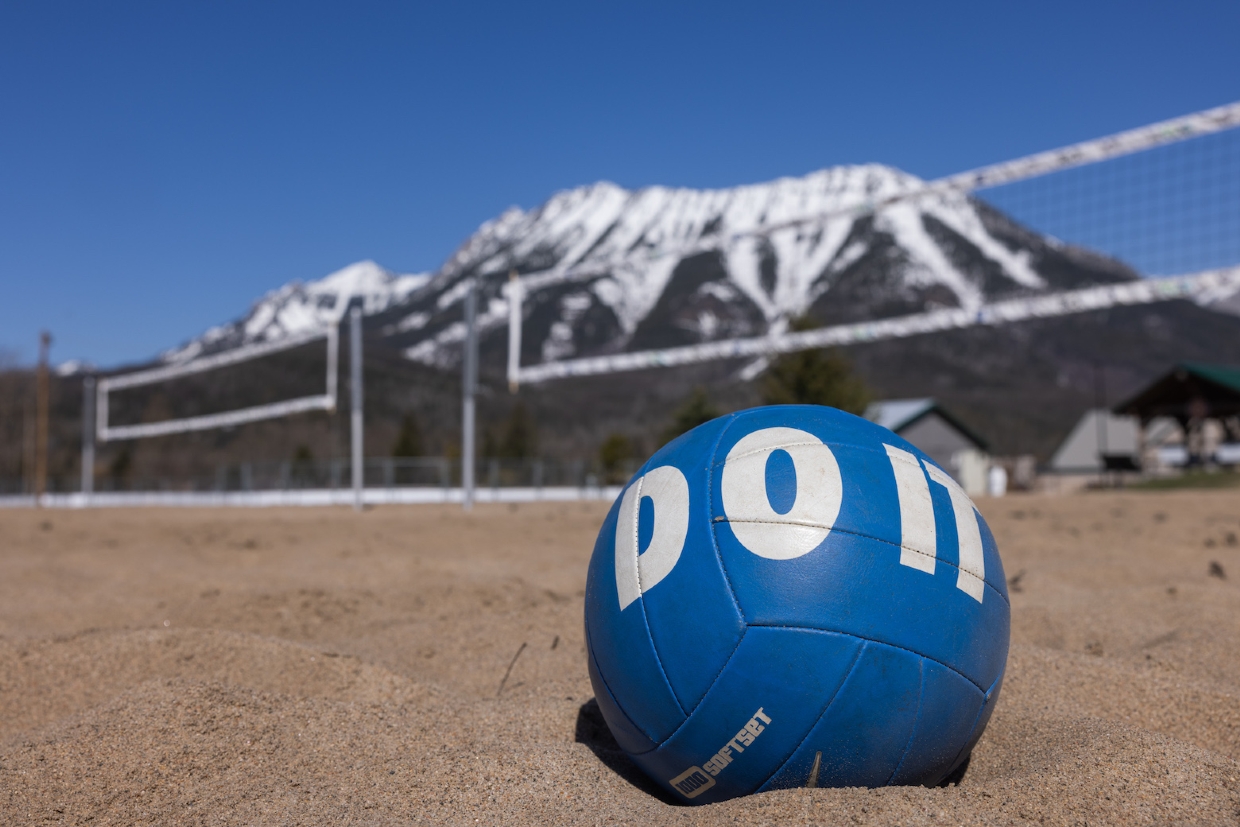 Play outdoors all spring, summer and fall!