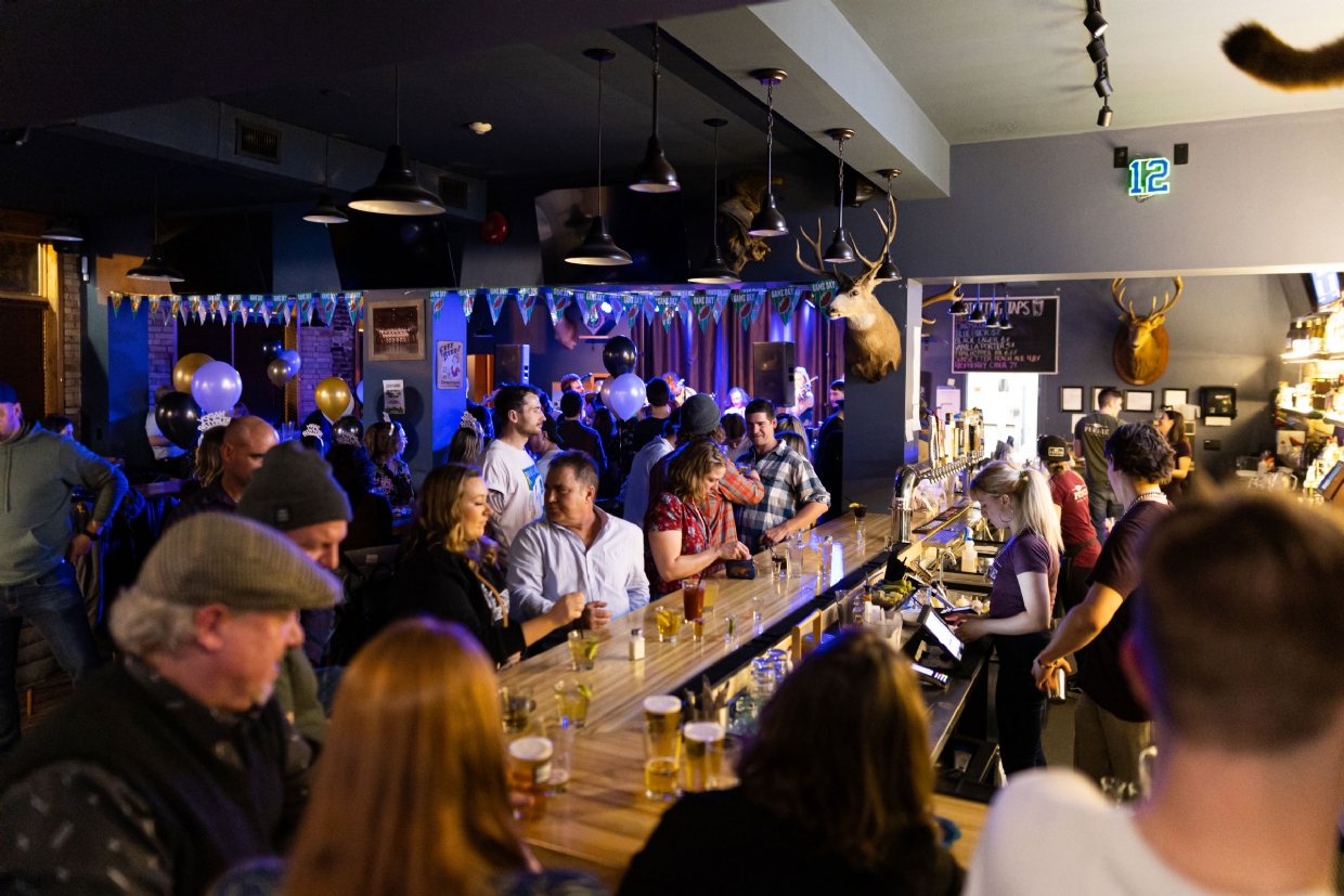 Enjoy Fernie's night life at the Fernie Taphouse