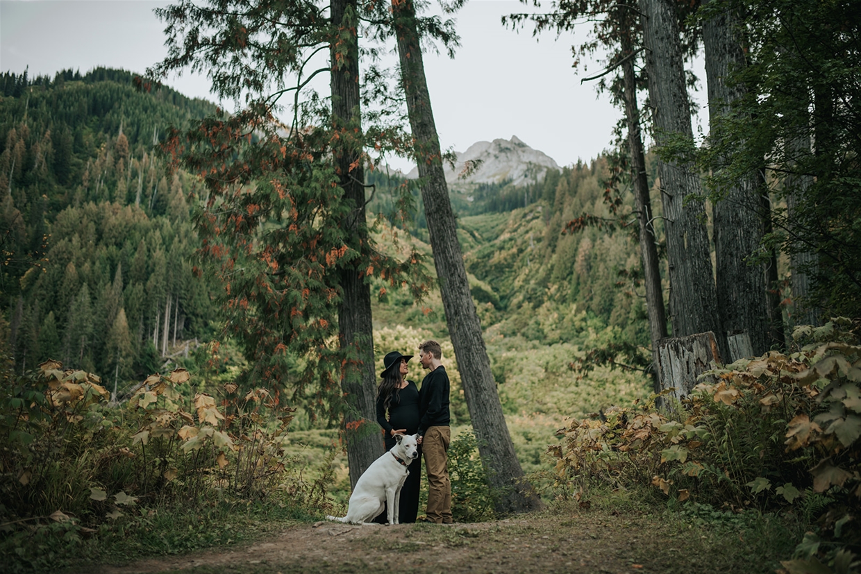 Add a unique touch to your family photo session.