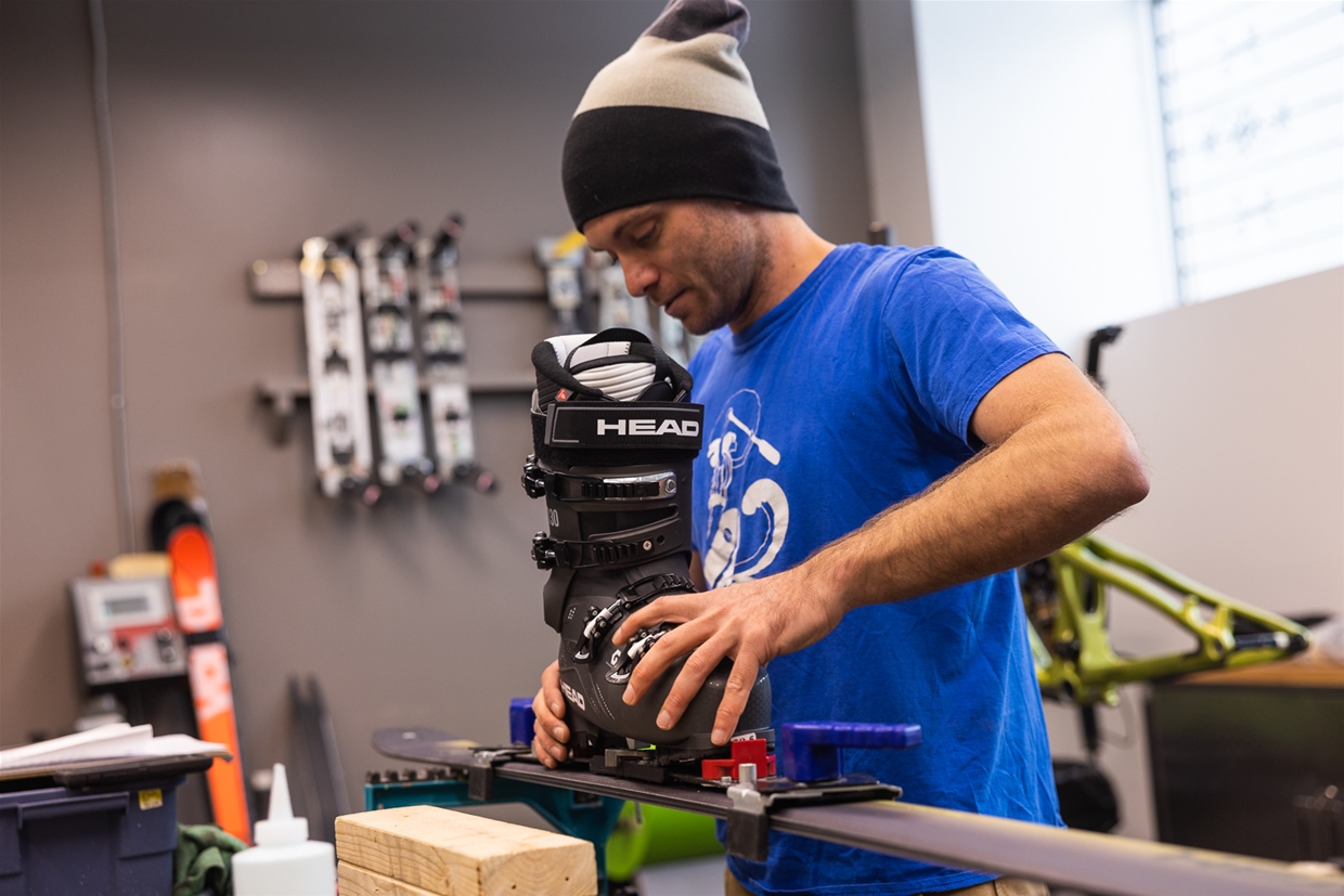 Ski servicing at Ski Base