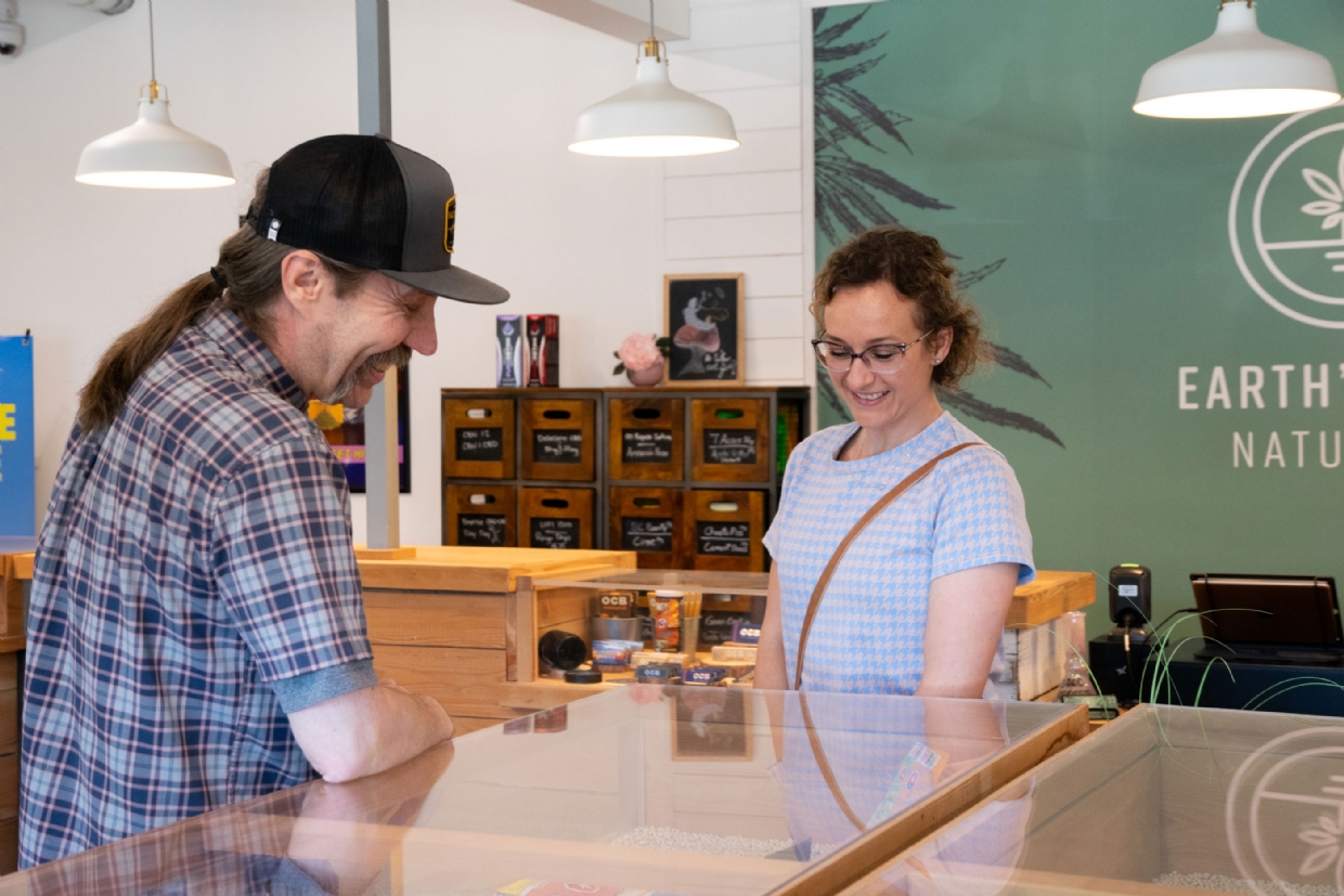 Helpful staff and education on products.