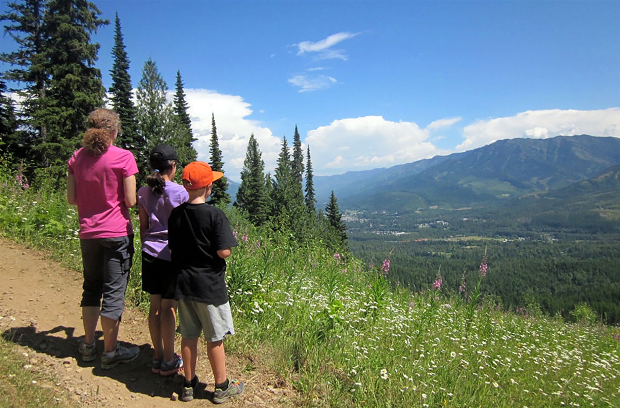 Hiking Boom Trail off Elk Chair at Fernie Alpine Resort