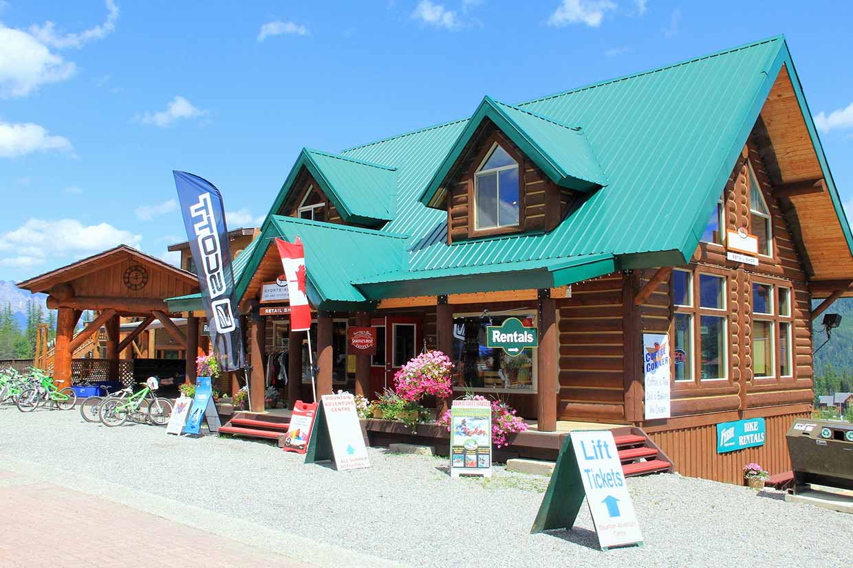 FAR Sports Alpine Retail