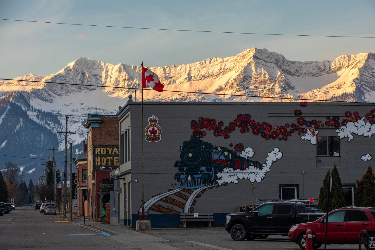 The Lizard Range glowing behind the Royal Canadian Legion, Branch #36