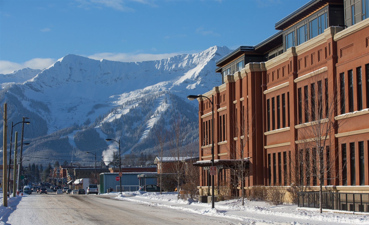 901 Fernie Luxury Condos