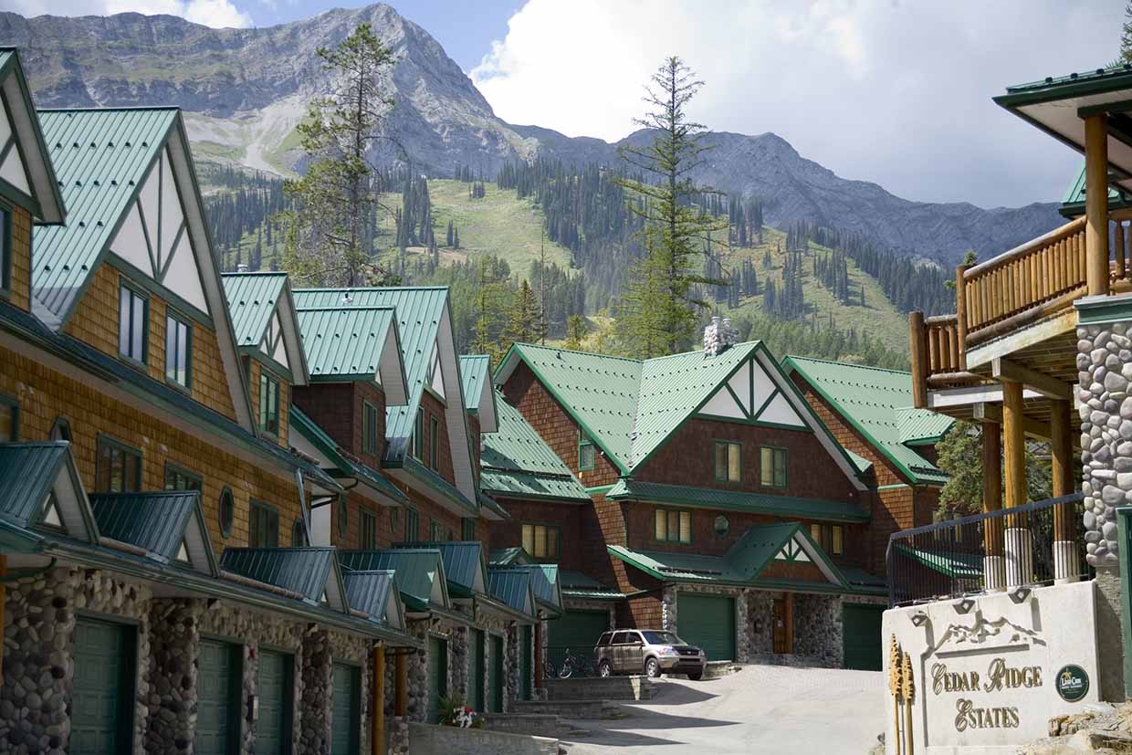 Cedar Ridge Chalets