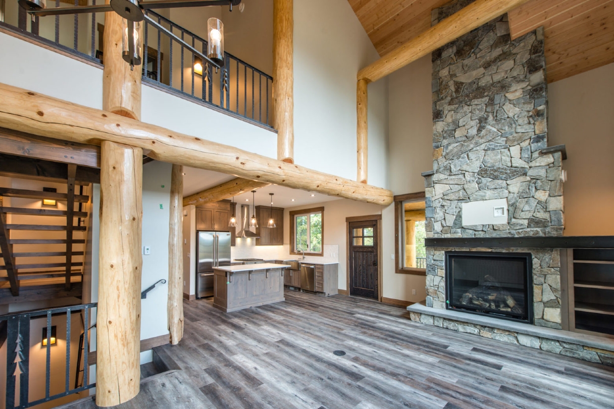 Spectacular interiors featuring natural materials