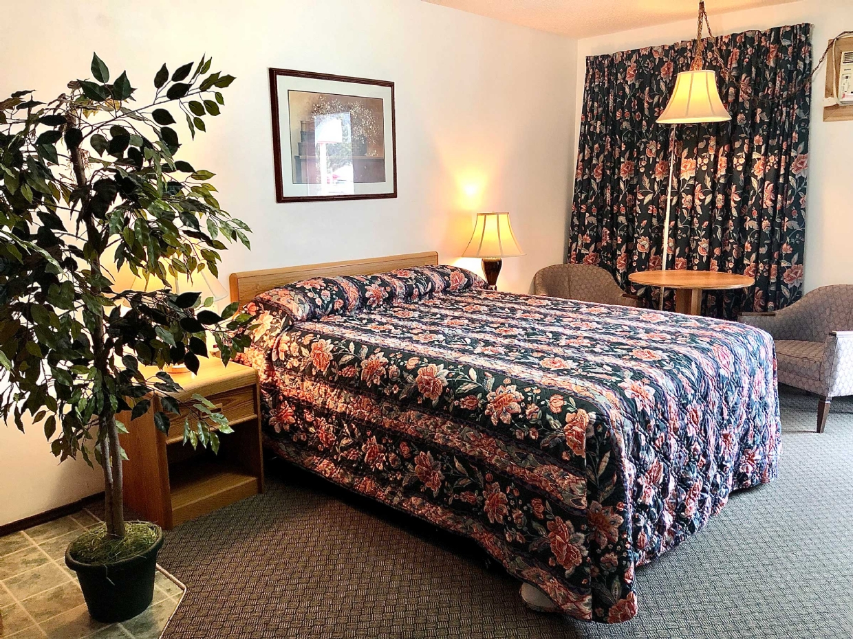 All rooms are non-smoking.