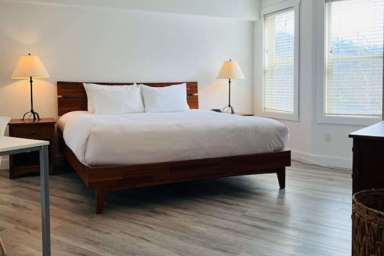 Silver Rock updated 3-bedroom unit 