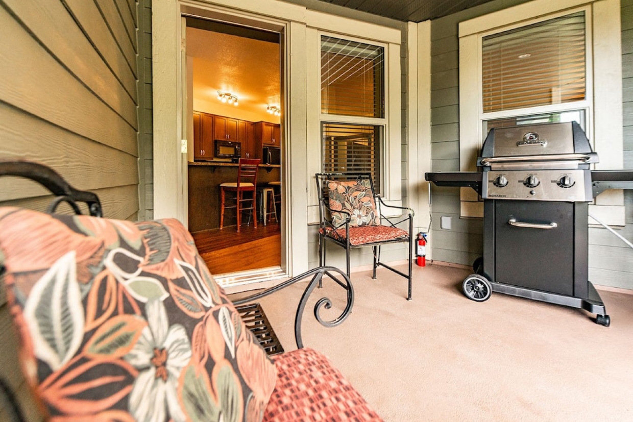 Silver Rock top floor 2-bedroom unit 