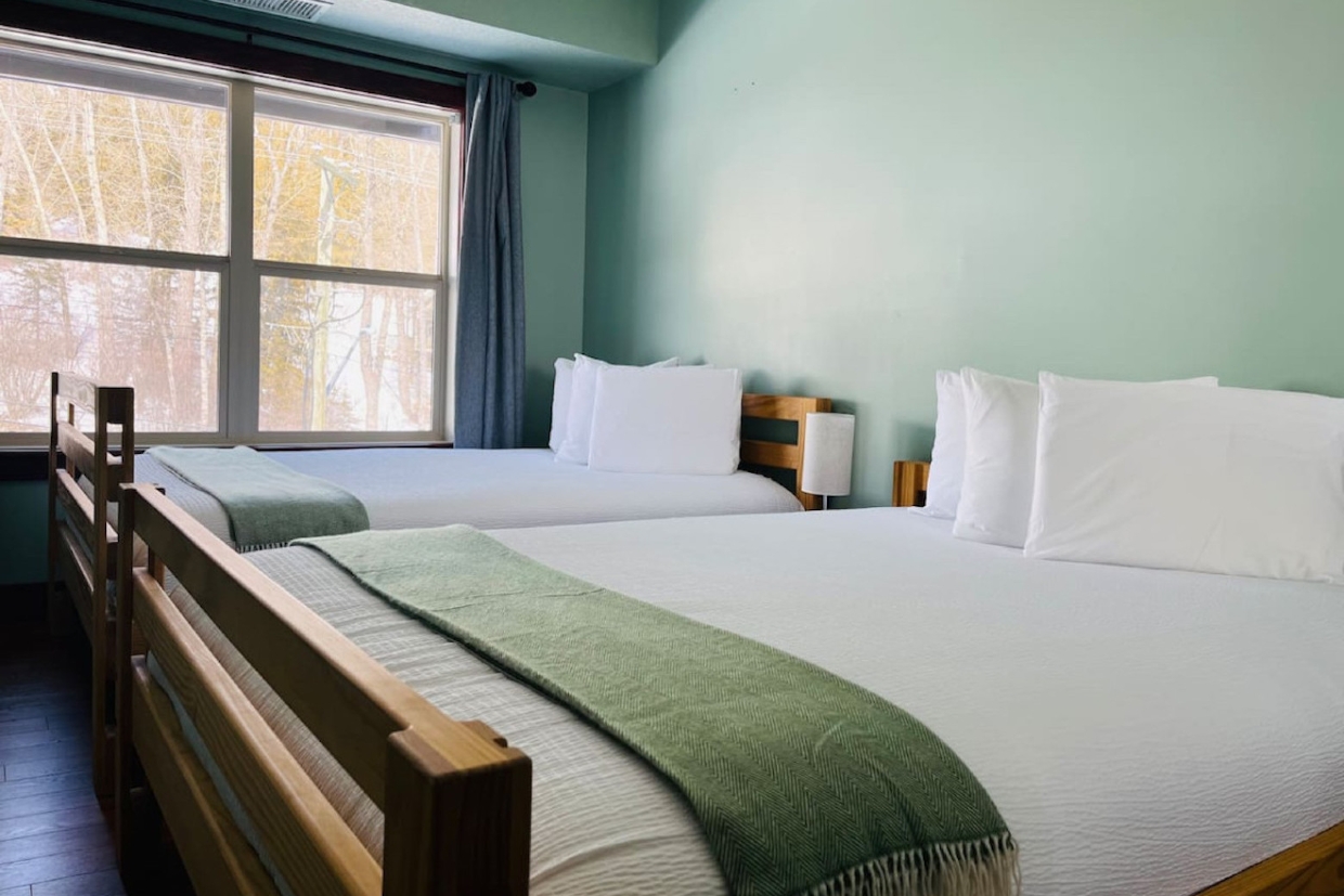 Silver Rock top floor 2-bedroom unit 