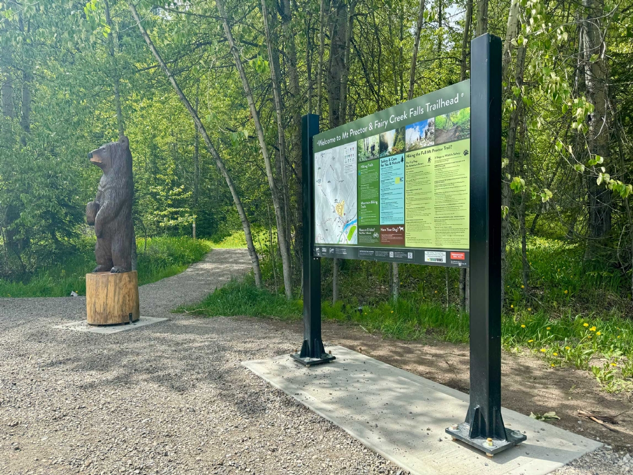 The popular Fairy Creek Falls trilhead is located at the Visitor Centre