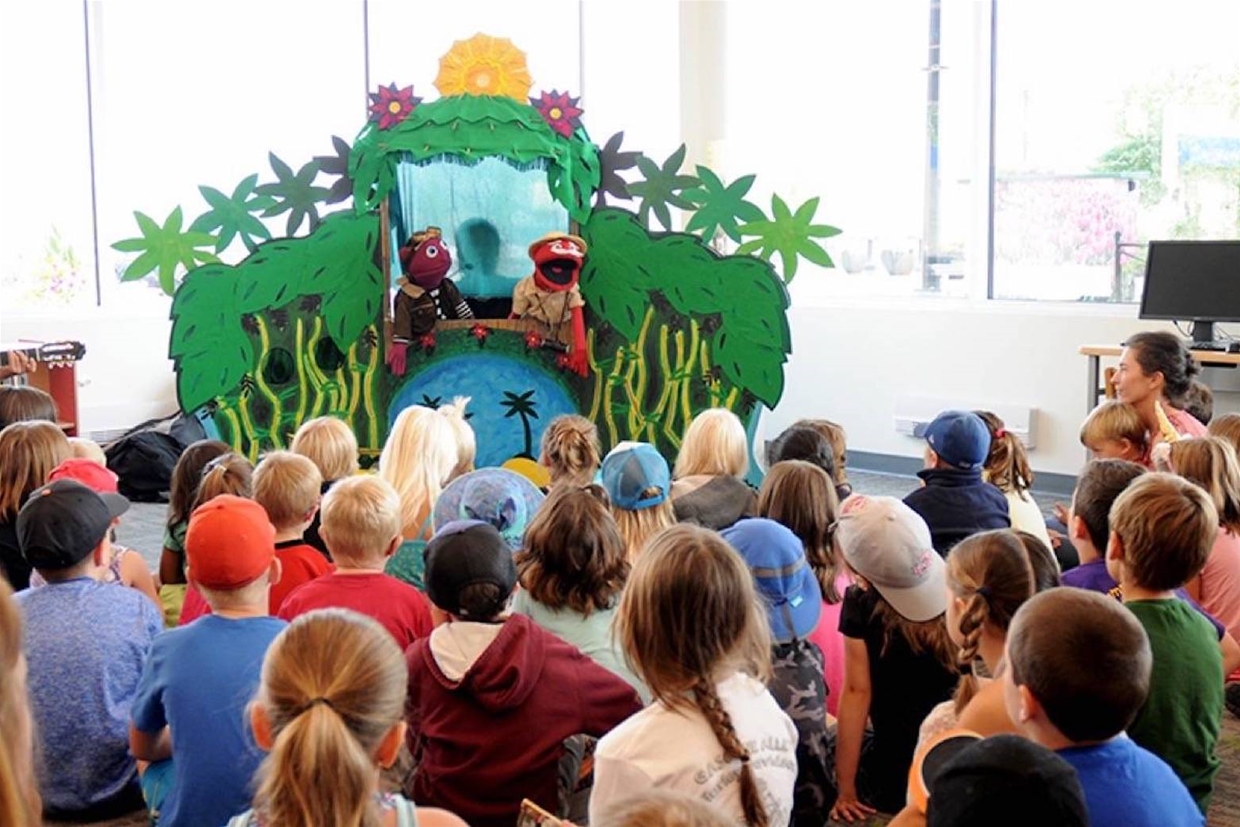 Pico's Puppet Palace