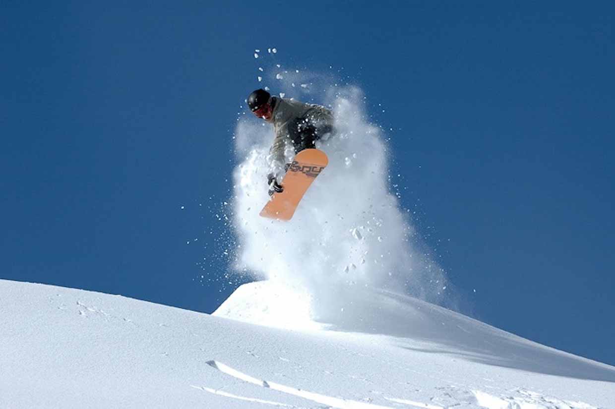 Snowcat boarding with FWA