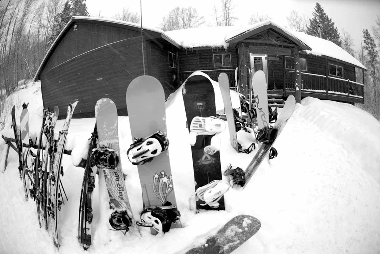 Cozy FWA Catskiing backcountry lodge