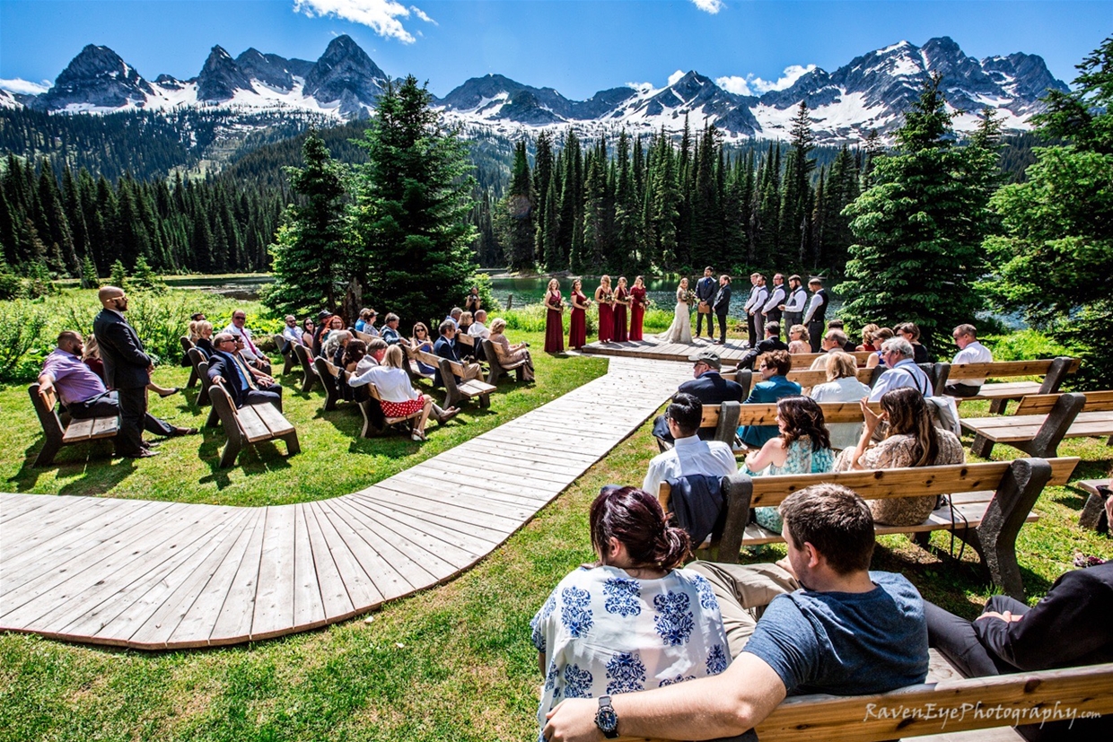 The I Dew Point at Island Lake Lodge