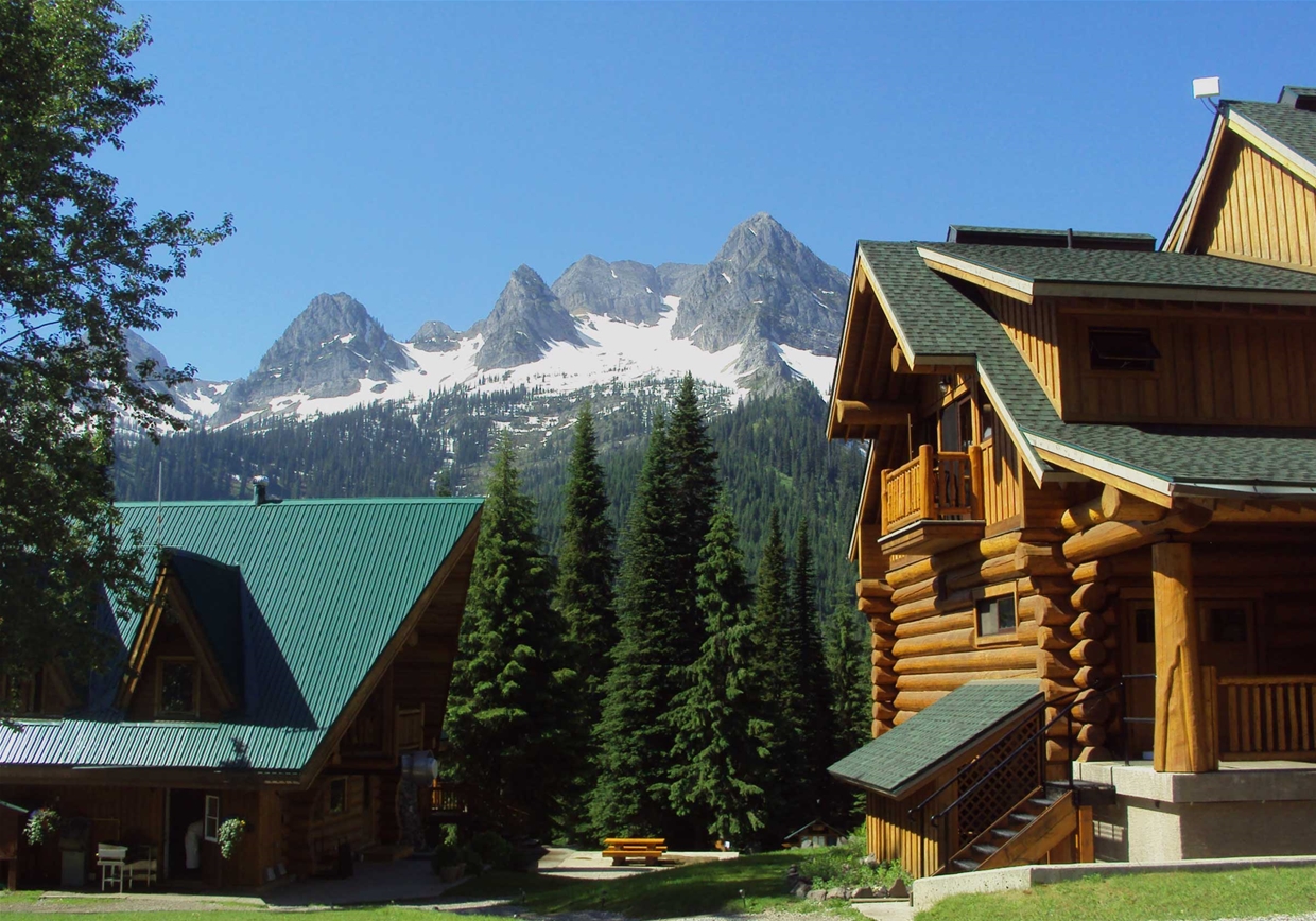 The Lodges at Island Lake Lodge