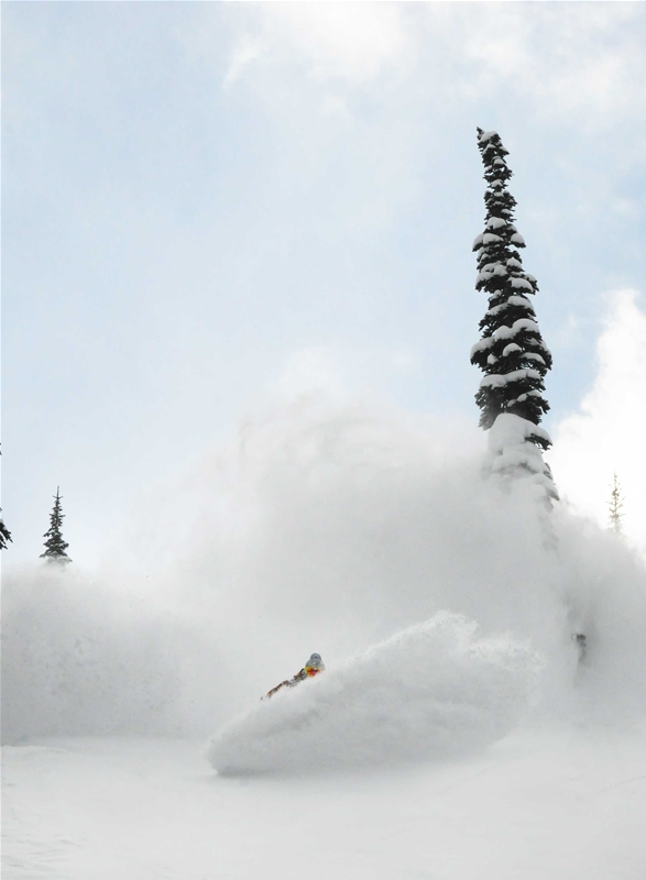 Epic powder turns at Island Lake Catskiing