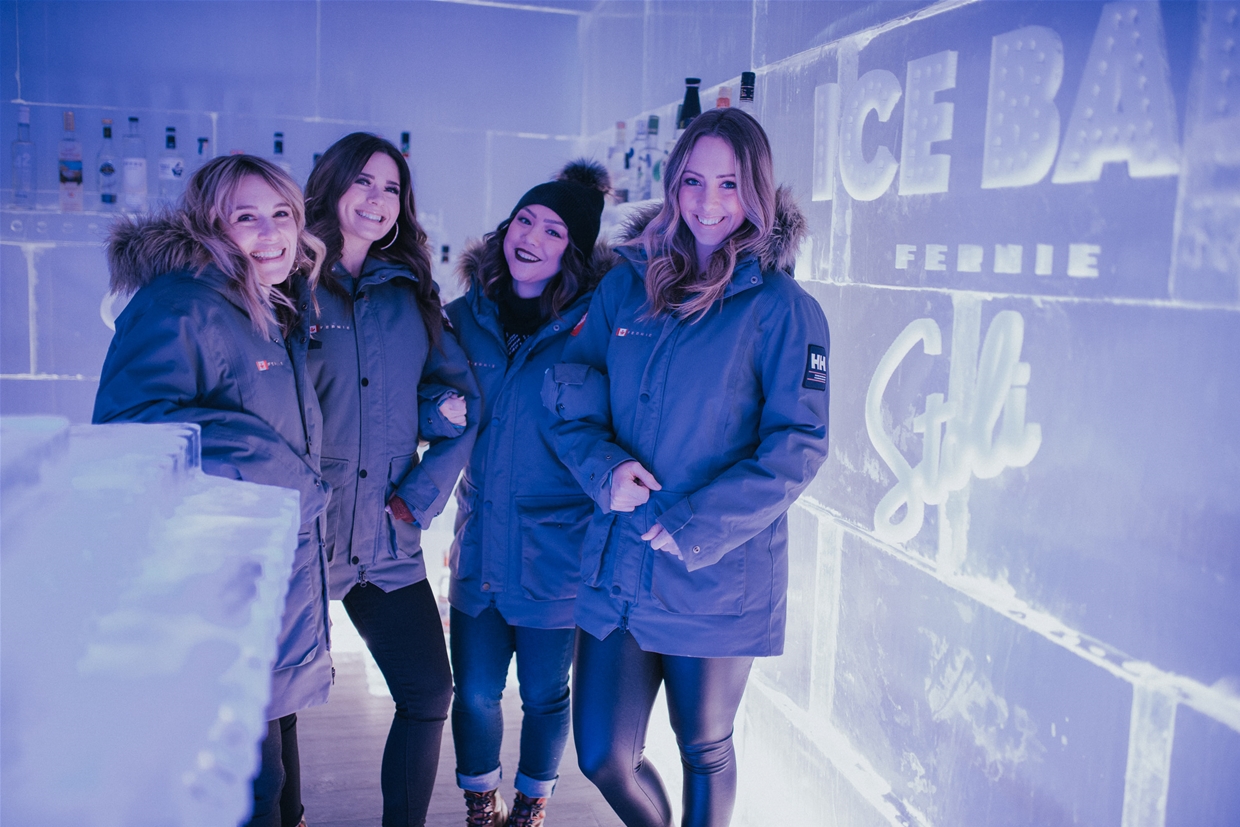 Ice Bar at Cirque Restaurant - Eva Grace Photography