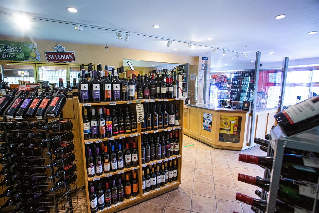 Spirits Beer and Wine Shop Park Place Lodge